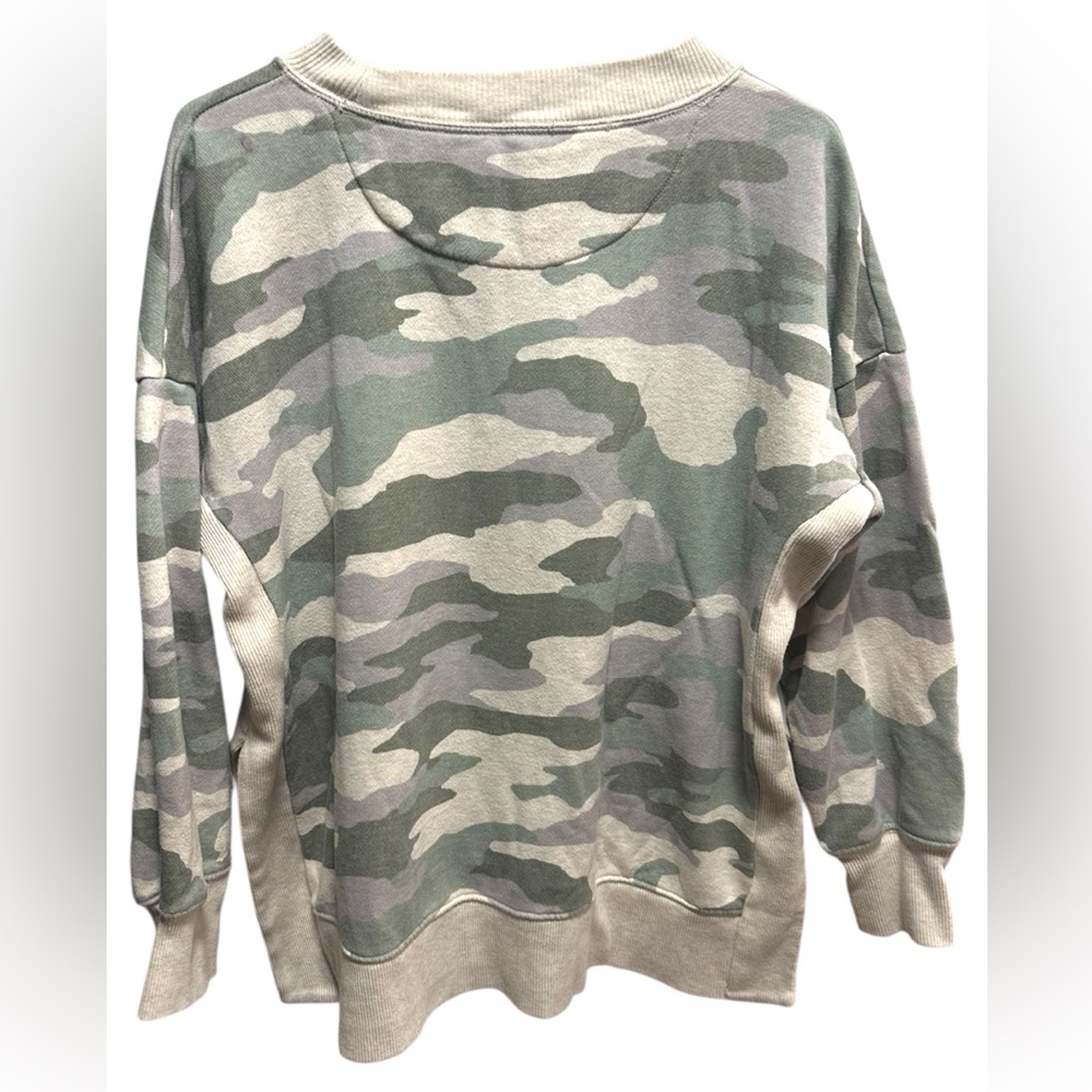 AERIE oversized Camo Print Women's crewneck top - Picture 5 of 6